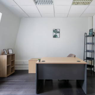 Bureau privé 10 m² 2 postes Location bureau Allée de la Robertsau Strasbourg 67000 - photo 2